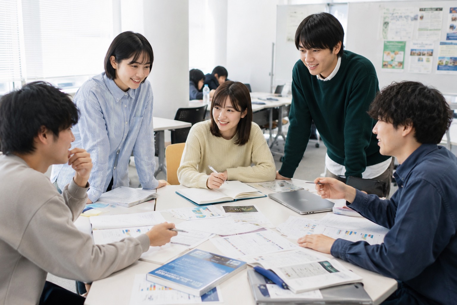 近畿大学 総合社会学部